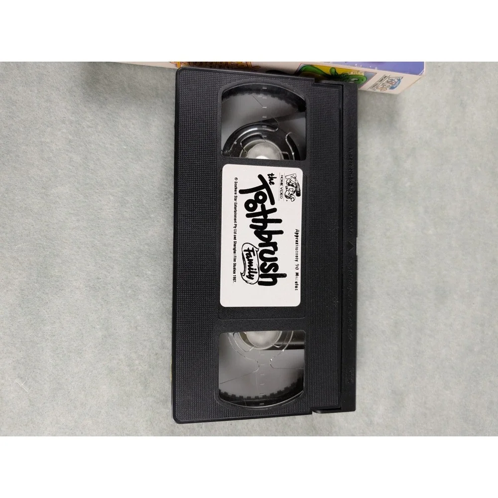 The Toothbrush Family (VHS, 1999)